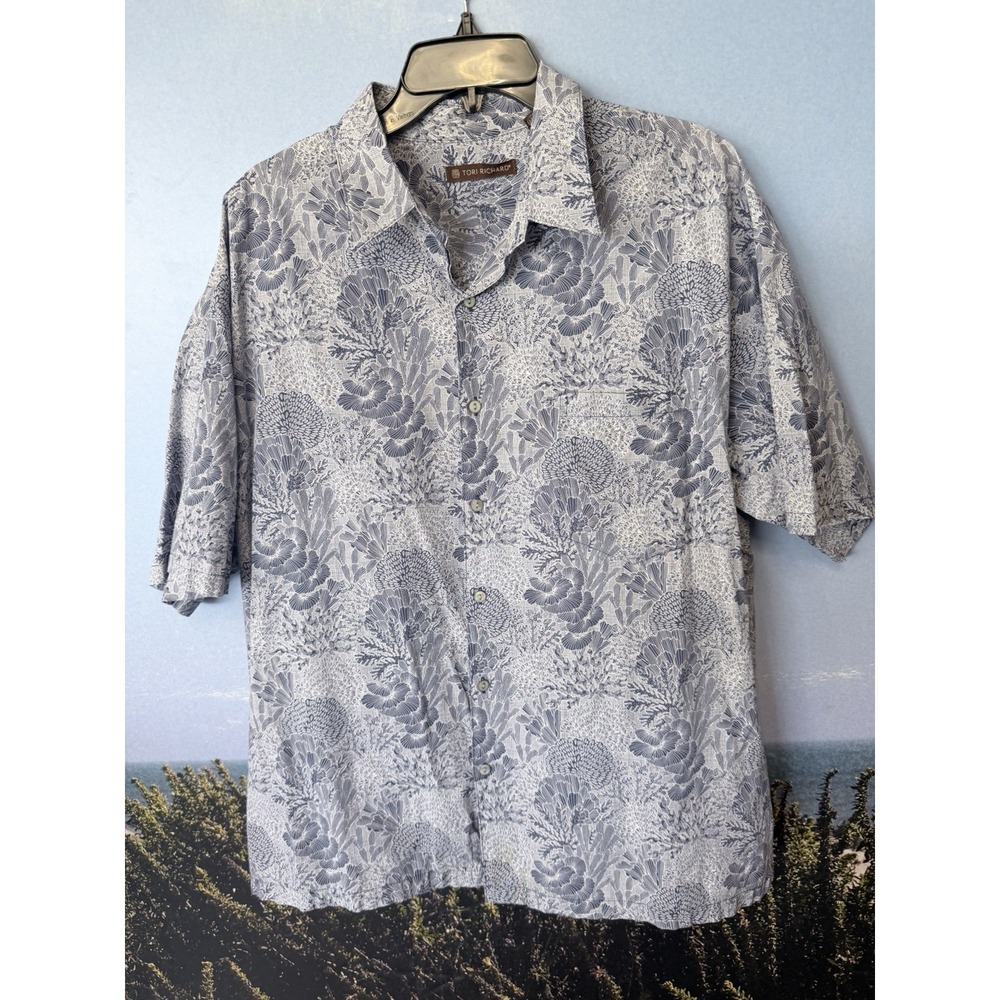 Tori Richard Shirt Mens XL Blue Cotton Lawn Hawaiian Button Front Casual Floral